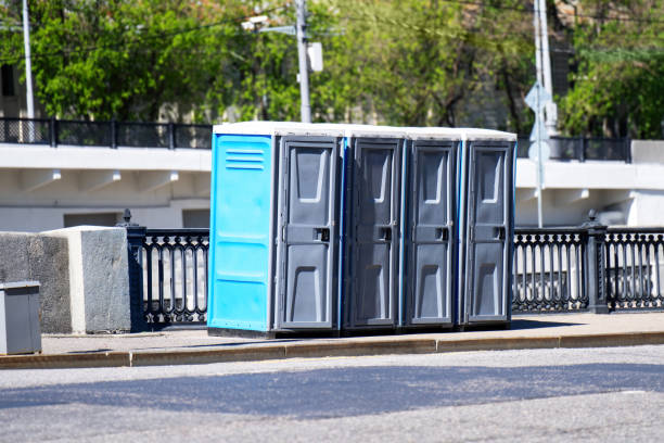 Best Portable restroom trailer rental  in Medina, NY